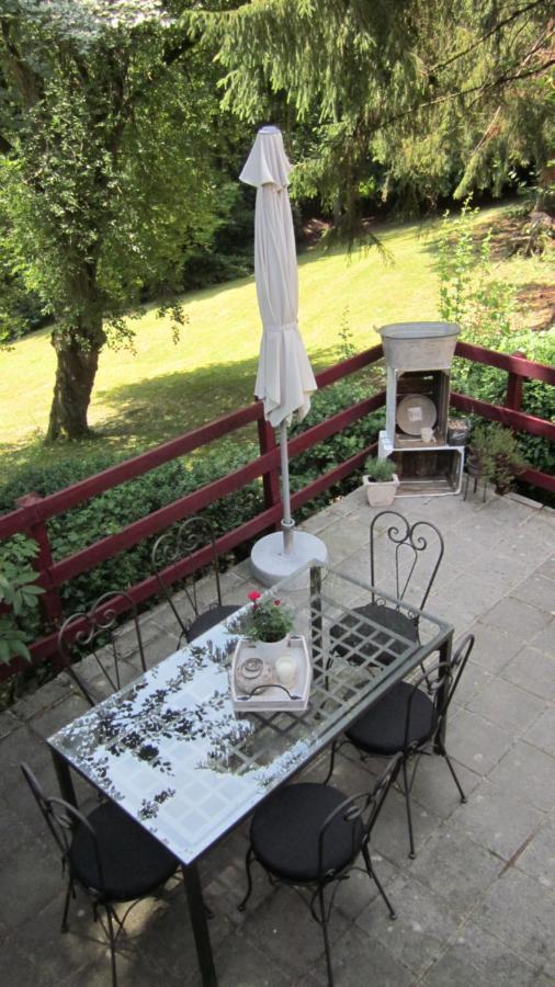 La Bourgseigneurie Hotel Bourseigne-Vieille Bagian luar foto